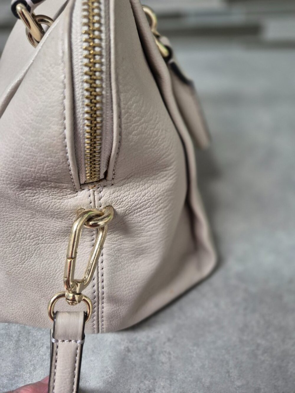Kate Spade Beige Leather Handbag Purse Crossbody - Picture 8 of 16